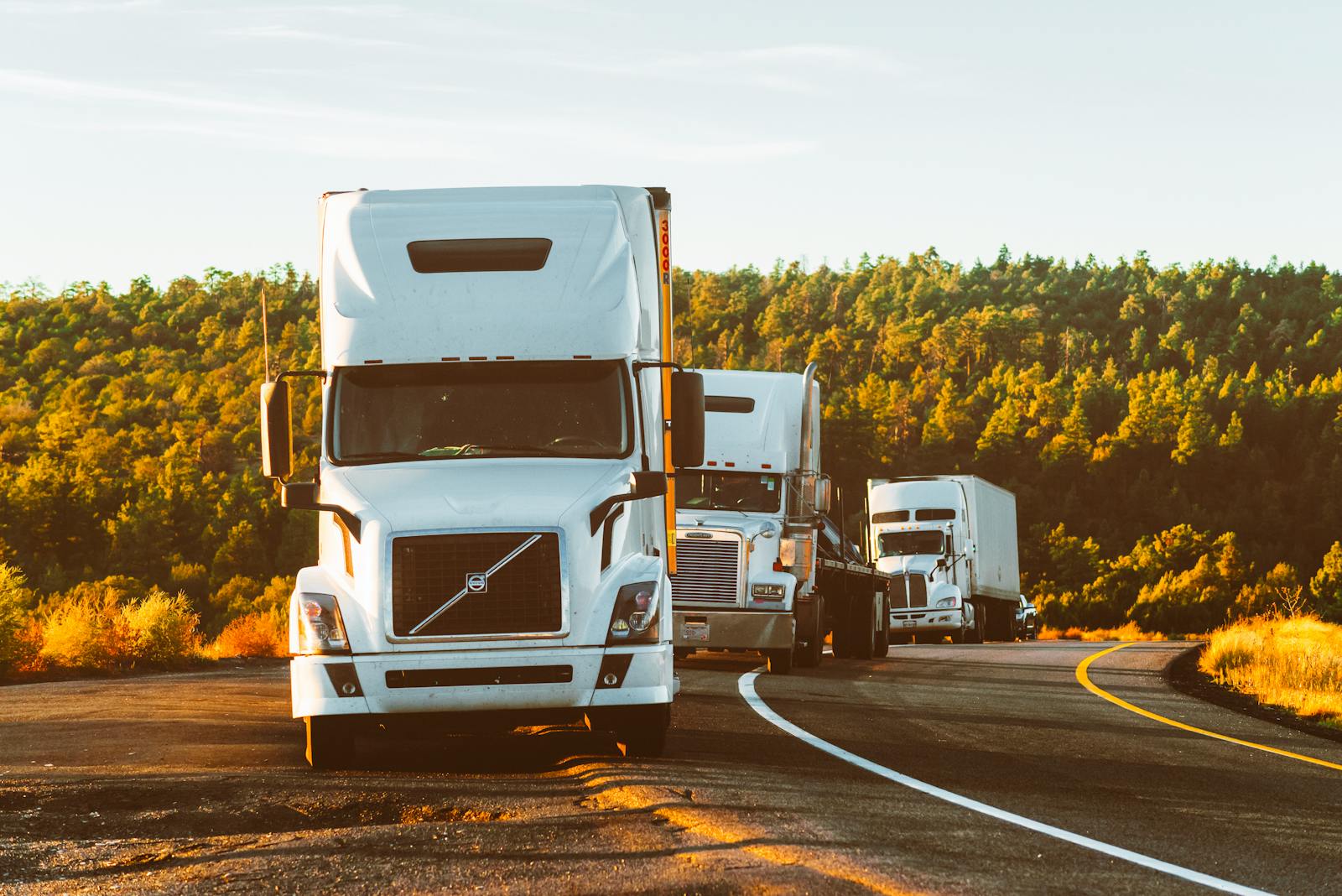 A AL ZARGANY LLC tractor and dry van staged for a morning pickup